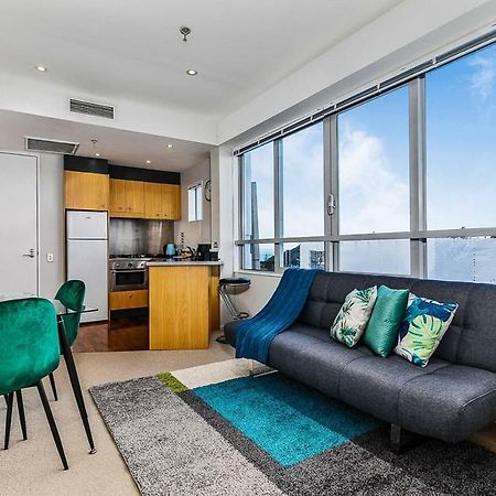 One Bedroom Apartment - Pool, Gym & Tennis Courts! โอ๊คแลนด์ ภายนอก รูปภาพ